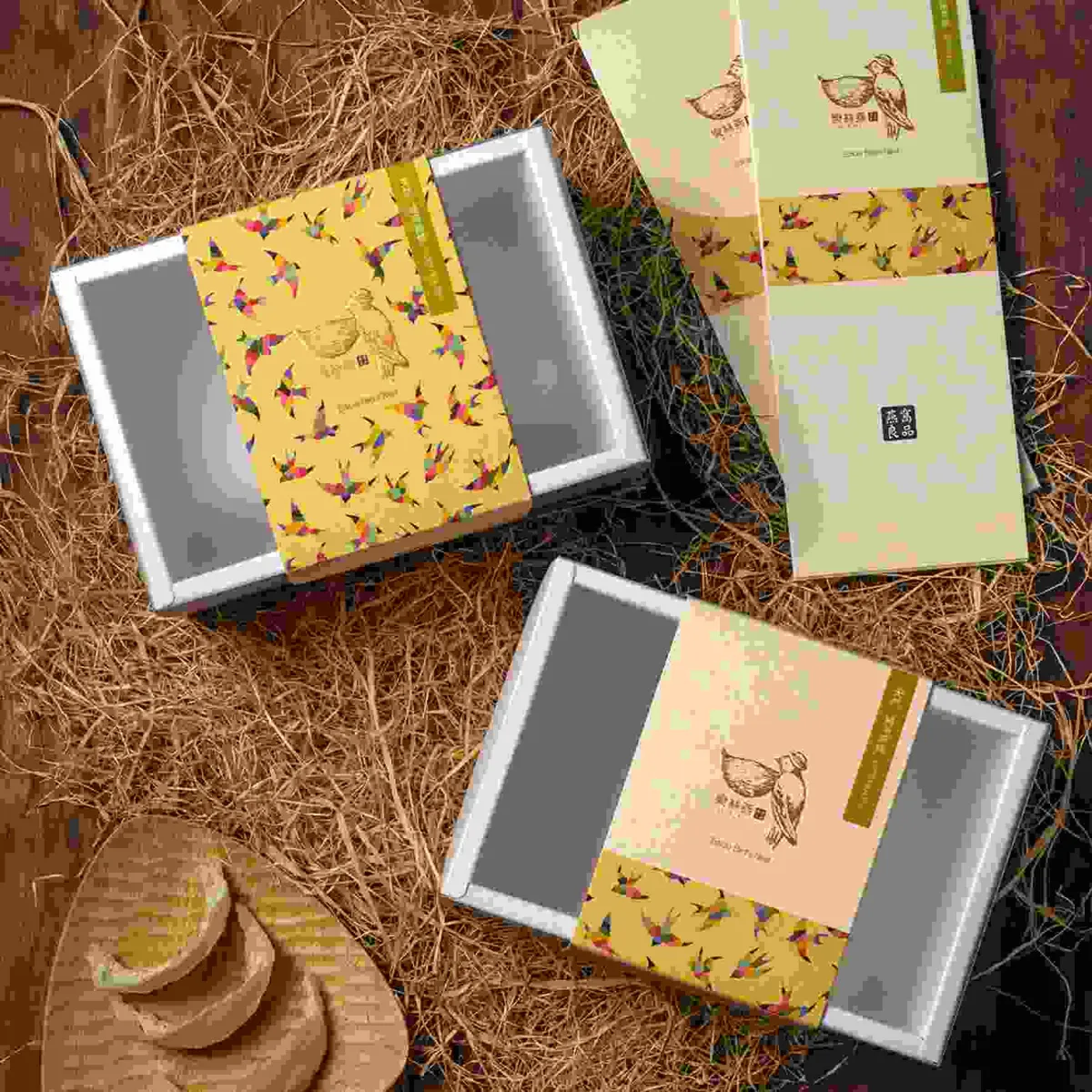 Hộp giấy quà tặng yến sào cao cấp, thiết kế sang trọng, in ấn chất lượng