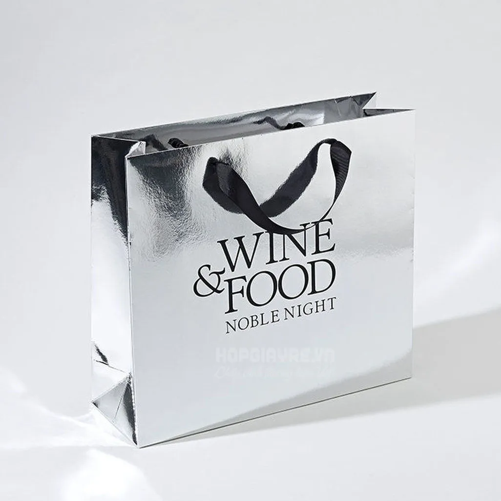 Túi giấy mỹ phẩm ánh kim sang trọng - hopgiayre.vn