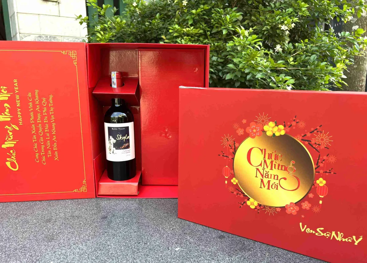 hộp đựng quà tết cao cấp