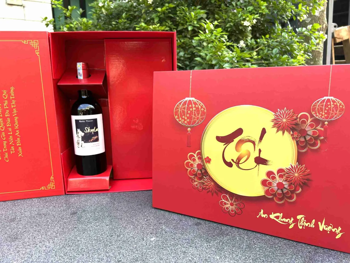 hộp đựng quà tết cao cấp