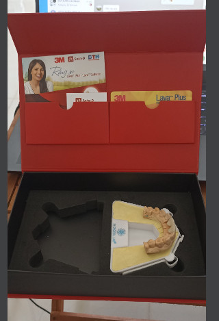 hộp đựng răng sứ cao cấp